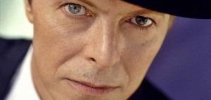 David Bowie - «Best Of» με τρία διαφορετικά εξώφυλλα!