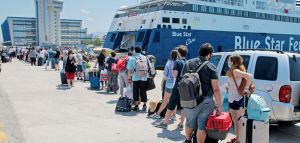Αυστηροί έλεγχοι στα λιμάνια της Αττικής από λιμενικούς
