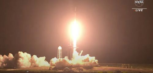 Εκτοξεύτηκε το σκάφος της SpaceX προς τον Διεθνή Διαστημικό Σταθμό