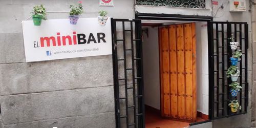 Μπαρ στη Μαδρίτη δέχεται προπληρωμές για να επιβιώσει στο lockdown