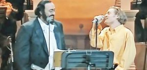 Όταν ο Bryan Adams τραγούδησε δίπλα στον Luciano Pavarotti