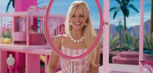 Viral η γαλλική αφίσα της «Barbie» με το σεξουαλικό λογοπαίγνιο