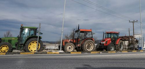 Έτοιμοι οι αγρότες για την κάθοδο με τρακτέρ στην Αθήνα