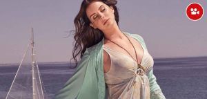 Η Lana Del Rey στην παραλία…