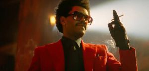 To «Blinding Lights» του Weeknd έκλεισε χρόνο στα 10 κορυφαία του Billboard