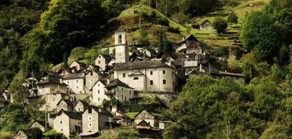 Ένα ολόκληρο χωριό γίνεται ξενοδοχείο