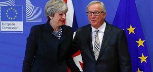 Βρυξέλλες και Λονδίνο κατέληξαν σε προσωρινή συμφωνία για τη σχέση μετά το Brexit