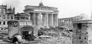 Η Γερμανία «γιορτάζει» για πρώτη φορά την ήττα στον Β&#039; Παγκόσμιο Πόλεμο