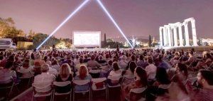 Όλη η Αθήνα γίνεται θερινό σινεμά και φέτος