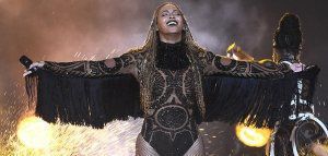 Η Beyonce όλα τα λεφτά στα BET Awards 2016